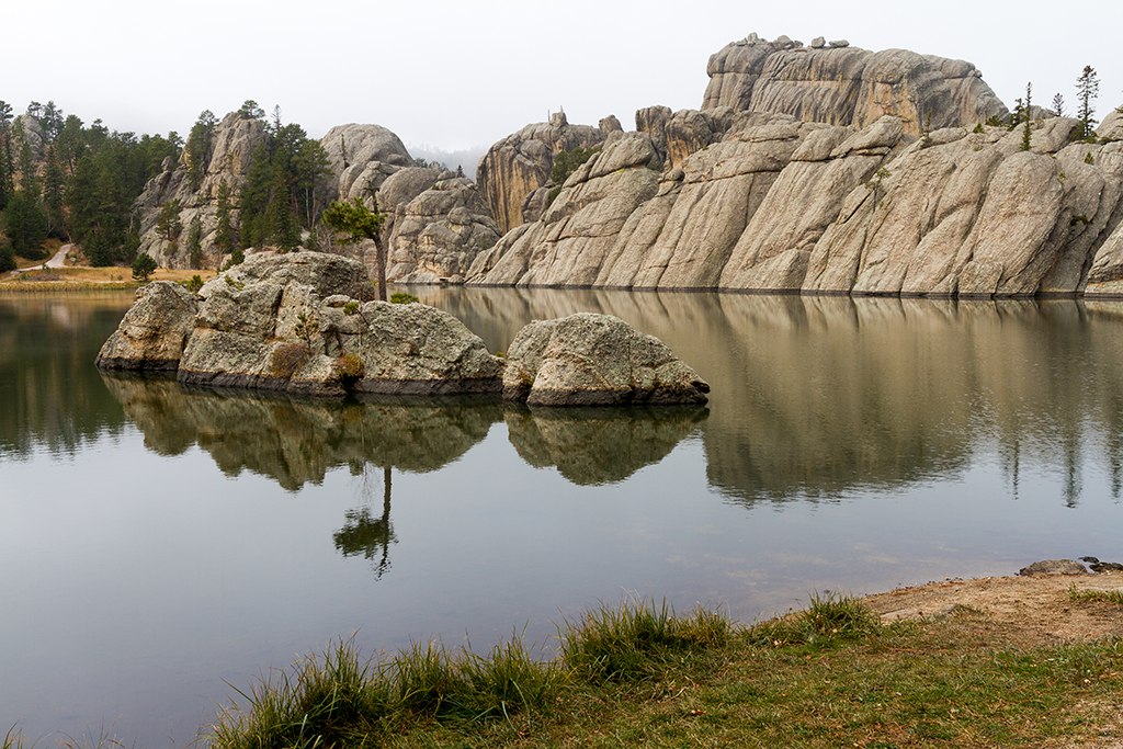 10-11 - 02.jpg - Sylvan Lake, Custer State Park, SD